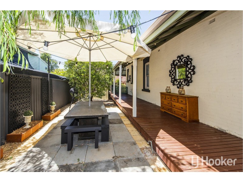 85 Guildford Road, Bassendean WA 6054