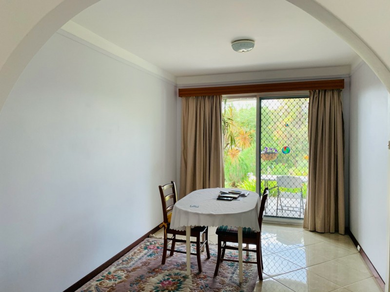 10 Elmwood Crescent, Lesmurdie WA 6076