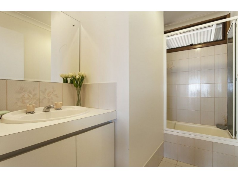 56 Lascelles Parade, Gooseberry Hill WA 6076