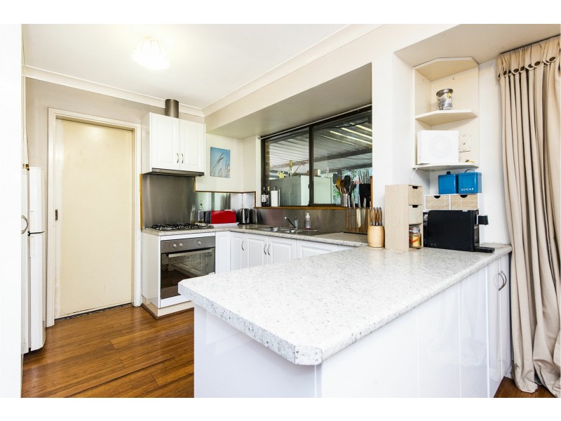 18 Marshall Road, High Wycombe WA 6057