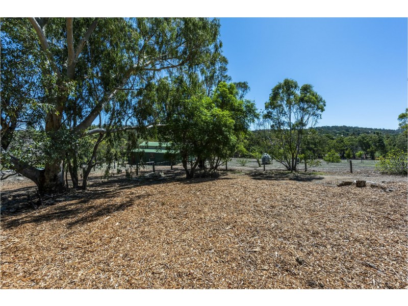 1190 Glen Road, Darlington WA 6070