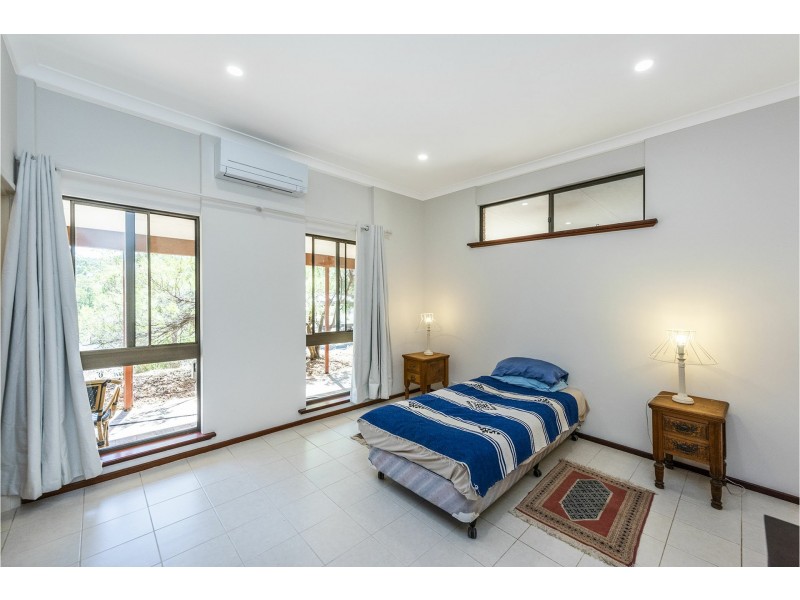 1190 Glen Road, Darlington WA 6070