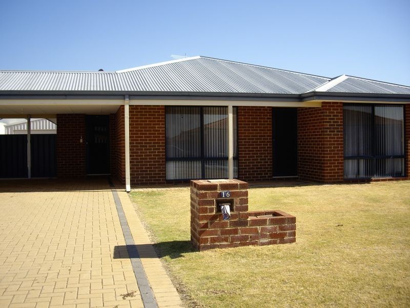 16 Tuscany Place, Caversham WA 6055