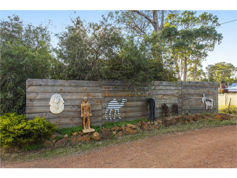 110 Canning Road, Kalamunda WA 6076