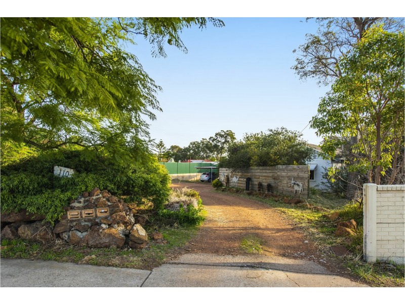 110 Canning Road, Kalamunda WA 6076