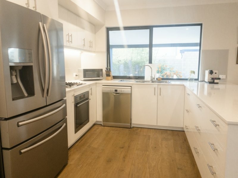 18B Heath Road, Kalamunda WA 6076