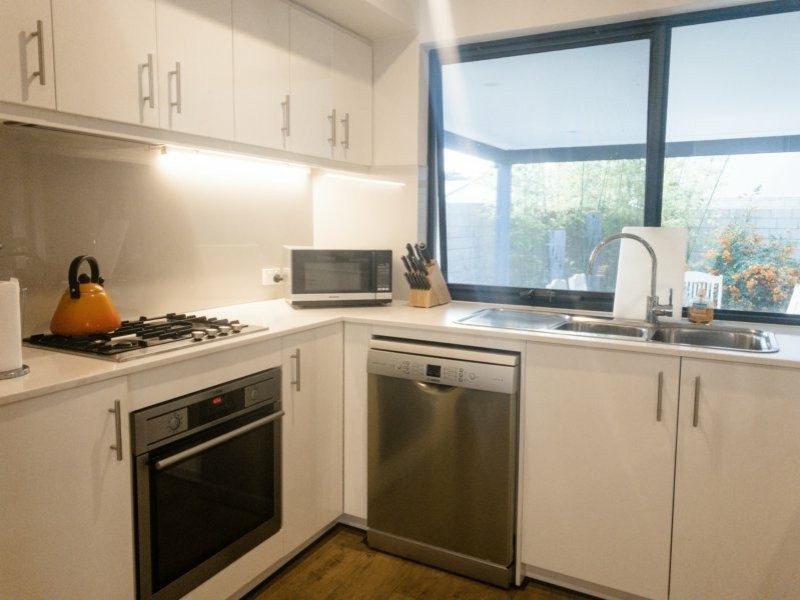 18B Heath Road, Kalamunda WA 6076