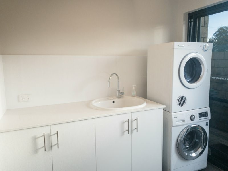 18B Heath Road, Kalamunda WA 6076