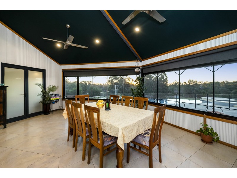 165 Ridge Hill Road, Gooseberry Hill WA 6076