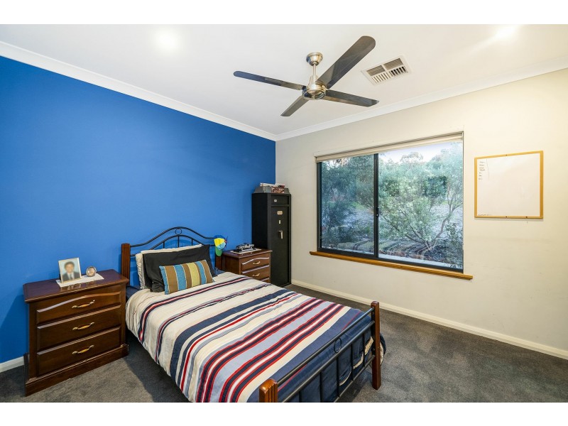 165 Ridge Hill Road, Gooseberry Hill WA 6076