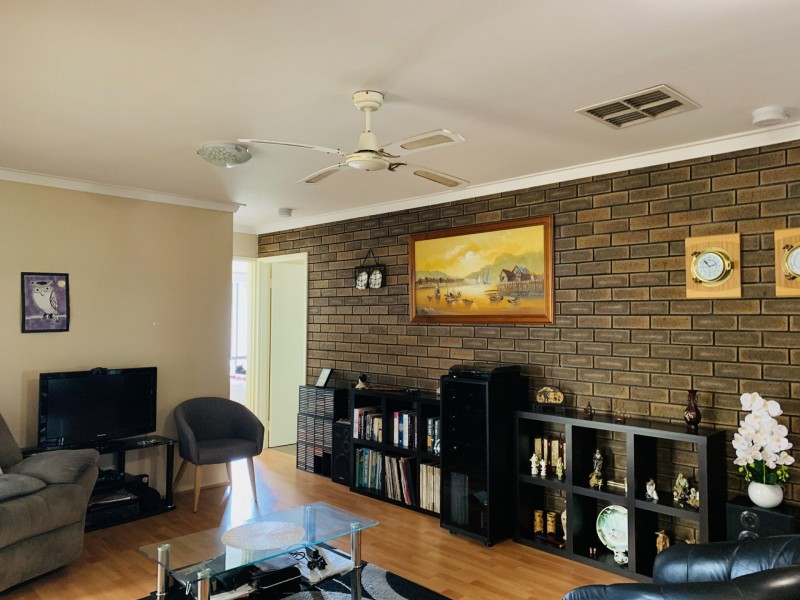 3 Tarata Way, Forrestfield WA 6058