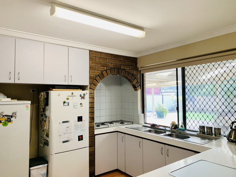 3 Tarata Way, Forrestfield WA 6058