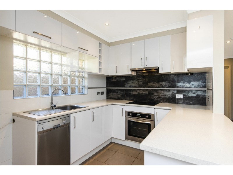 Villa 3/15 Egham Street, Burswood WA 6100