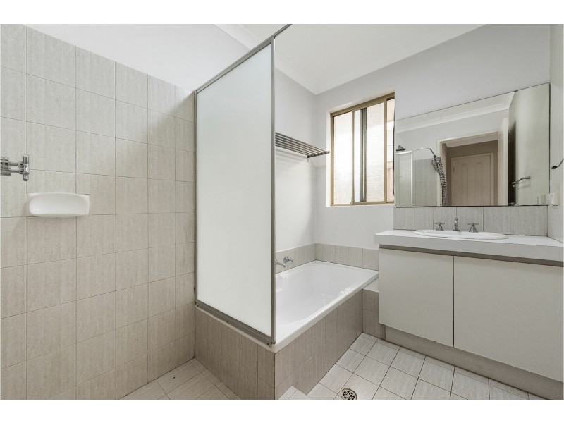 Villa 3/15 Egham Street, Burswood WA 6100