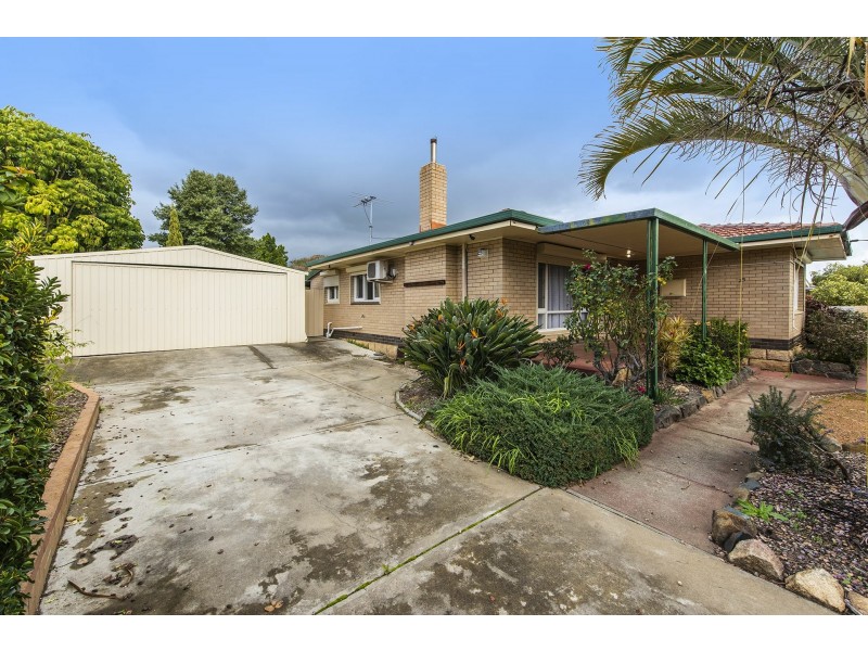 25 Albemarle Way, High Wycombe WA 6057