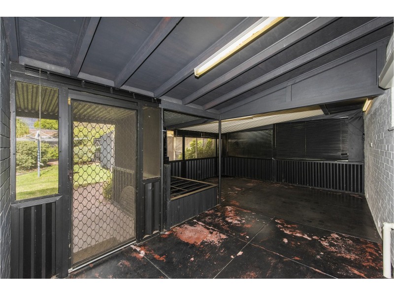 25 Albemarle Way, High Wycombe WA 6057