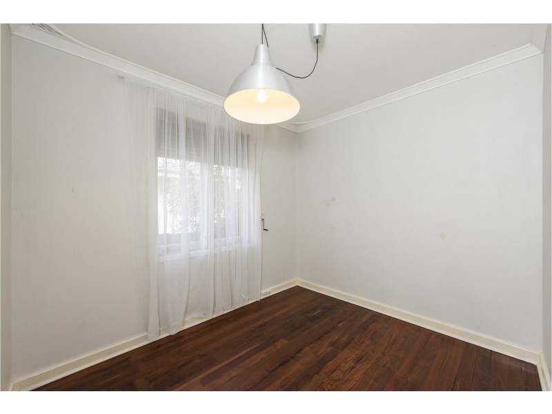 25 Albemarle Way, High Wycombe WA 6057