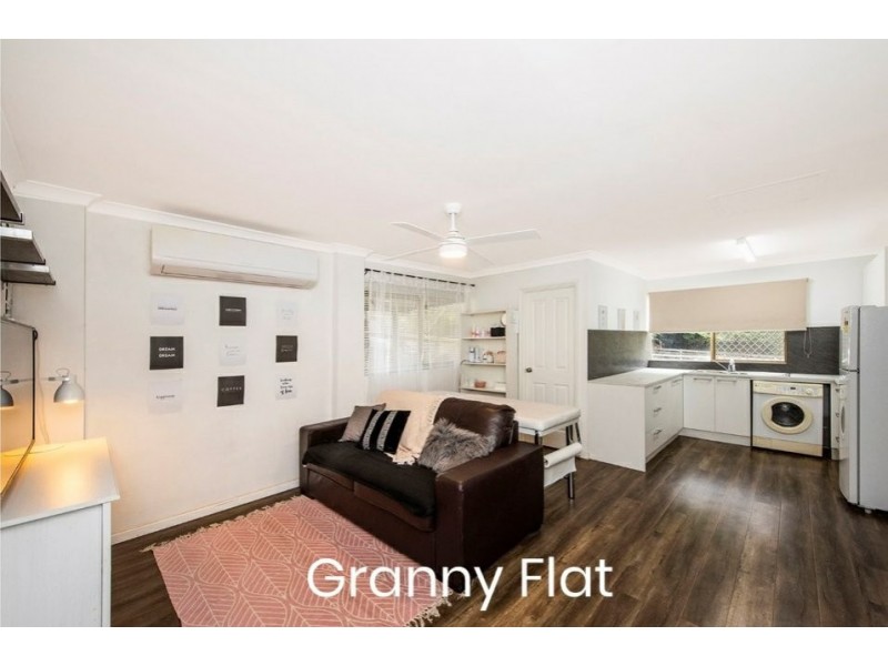 17 Nangkita Road, Lesmurdie WA 6076