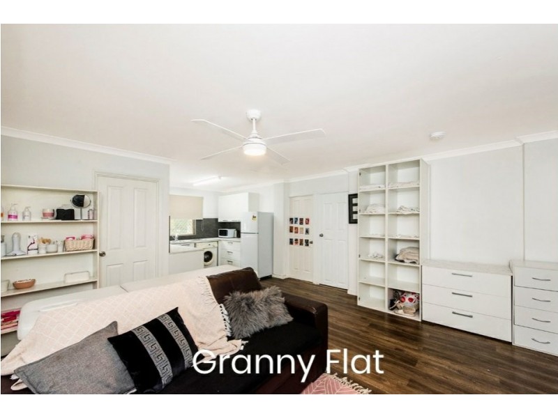 17 Nangkita Road, Lesmurdie WA 6076