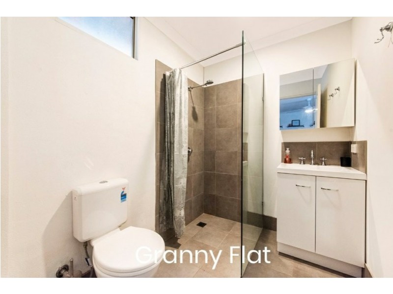 17 Nangkita Road, Lesmurdie WA 6076