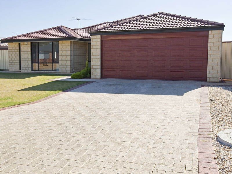 63 Myerson Crescent, Maida Vale WA 6057