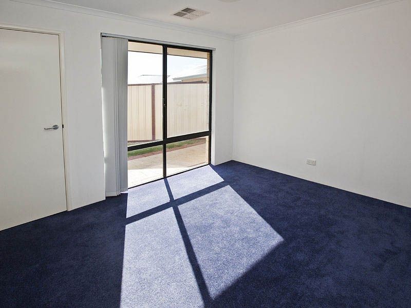 63 Myerson Crescent, Maida Vale WA 6057