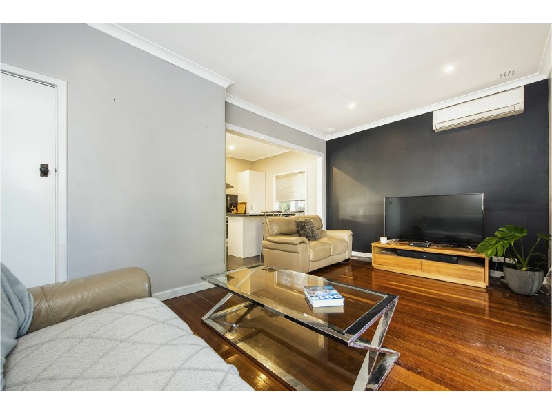 7 Fernan Road, High Wycombe WA 6057