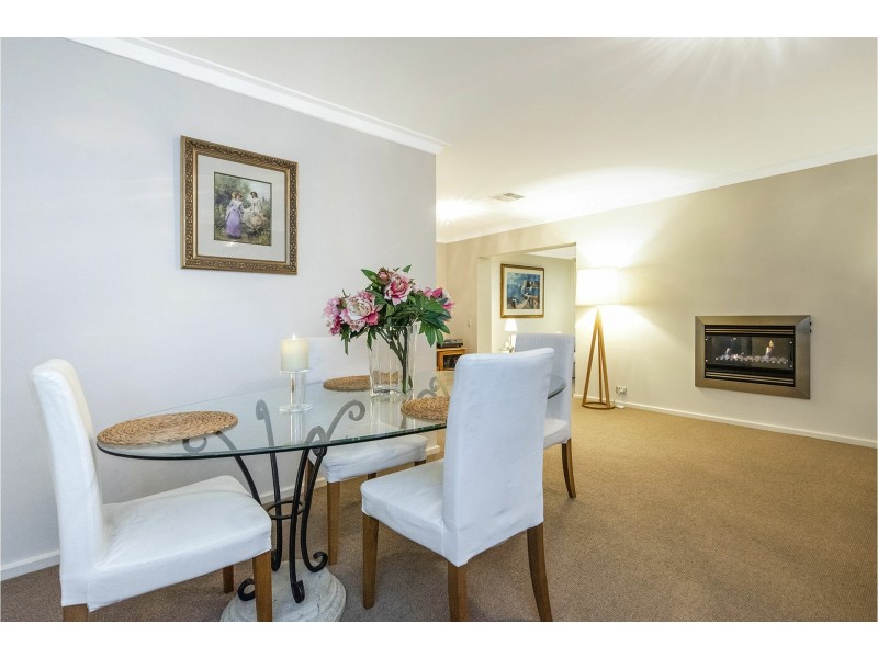 31 Zamia Road, Gooseberry Hill WA 6076