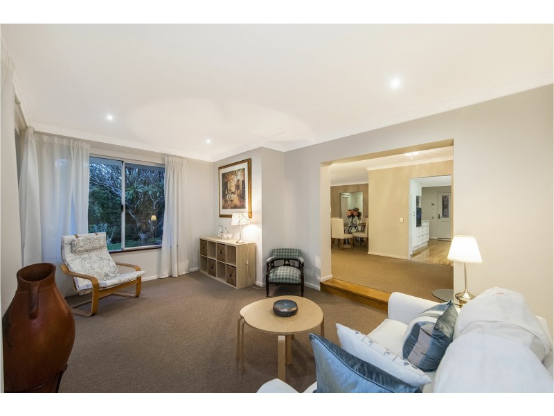 31 Zamia Road, Gooseberry Hill WA 6076