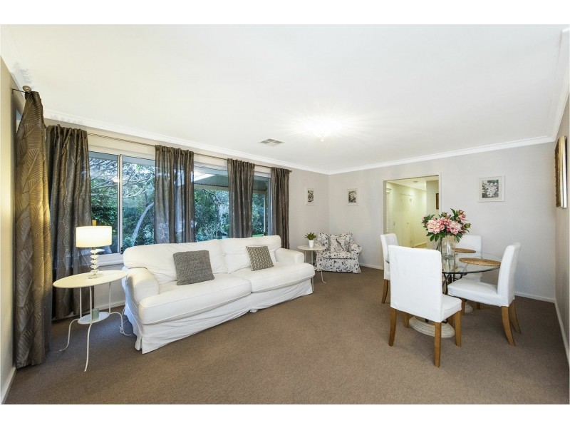 31 Zamia Road, Gooseberry Hill WA 6076