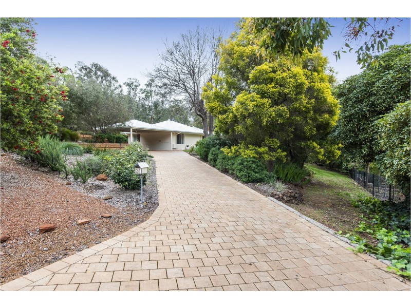 31 Zamia Road, Gooseberry Hill WA 6076