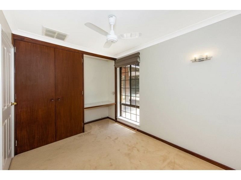 25 Pruiti Crescent, Lesmurdie WA 6076