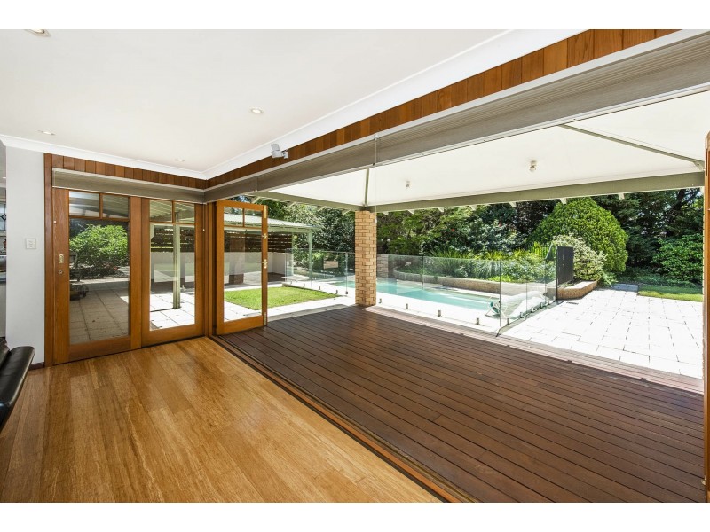 25 Pruiti Crescent, Lesmurdie WA 6076