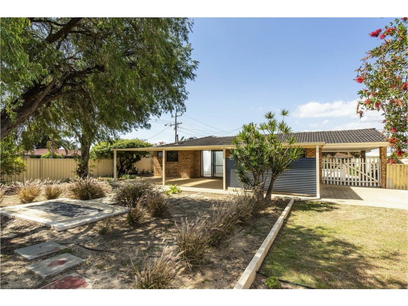 2 Emms Court, High Wycombe WA 6057