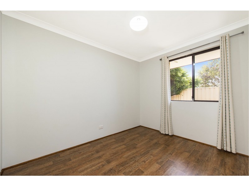 2 Emms Court, High Wycombe WA 6057