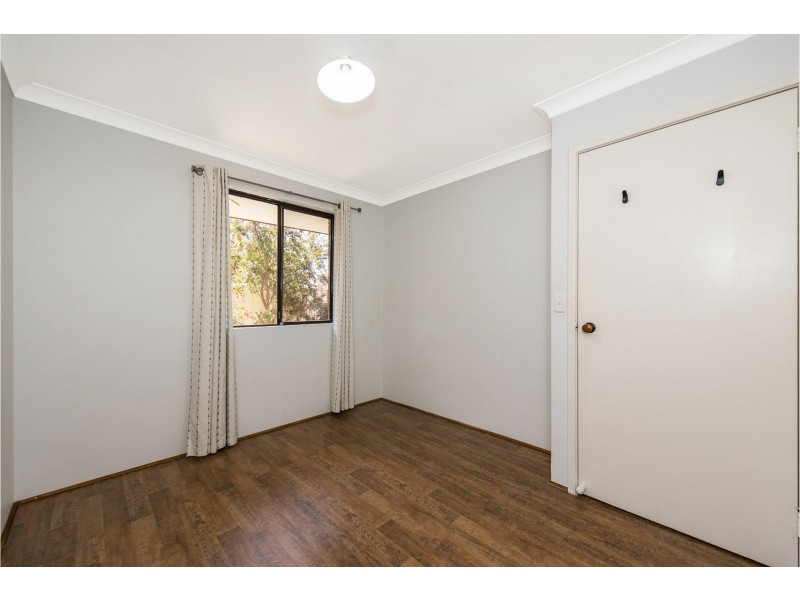 2 Emms Court, High Wycombe WA 6057