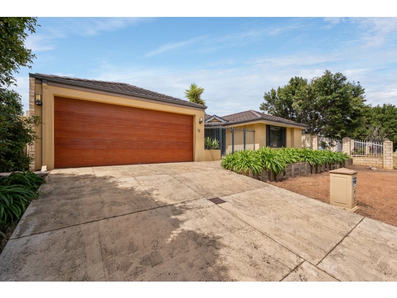 16 Maida Vale Road, Maida Vale WA 6057