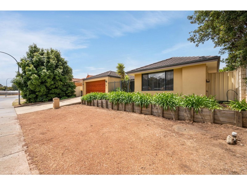 16 Maida Vale Road, Maida Vale WA 6057