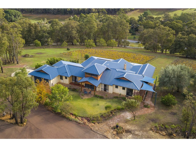 171 Canns Road, Bedfordale WA 6112