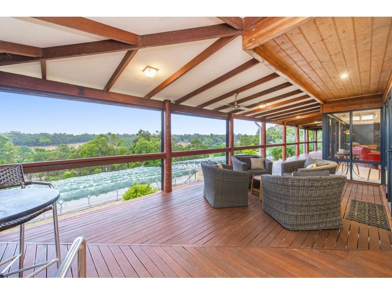 171 Canns Road, Bedfordale WA 6112