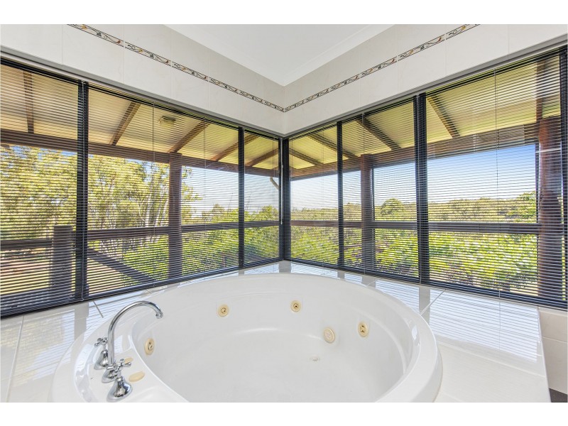 171 Canns Road, Bedfordale WA 6112