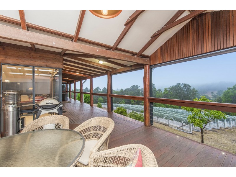 171 Canns Road, Bedfordale WA 6112