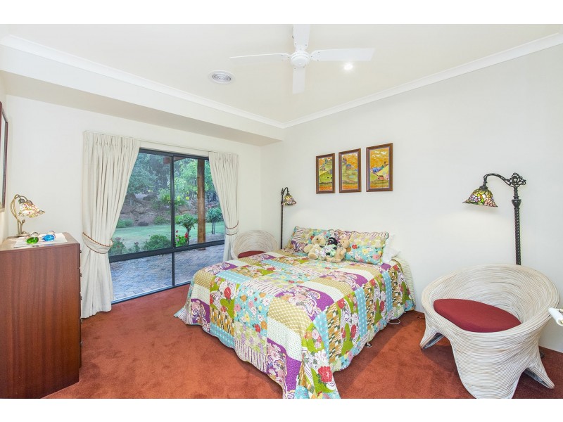 171 Canns Road, Bedfordale WA 6112