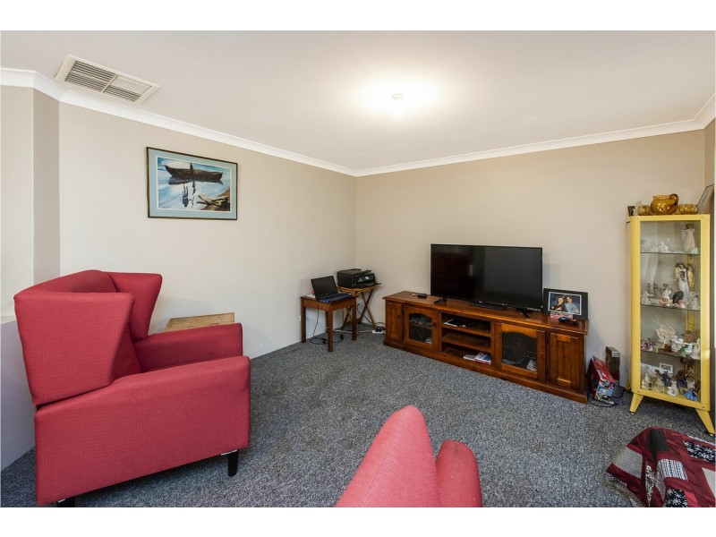 36 Prince Regent Boulevard, Gosnells WA 6110