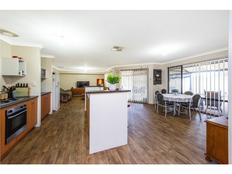 36 Prince Regent Boulevard, Gosnells WA 6110