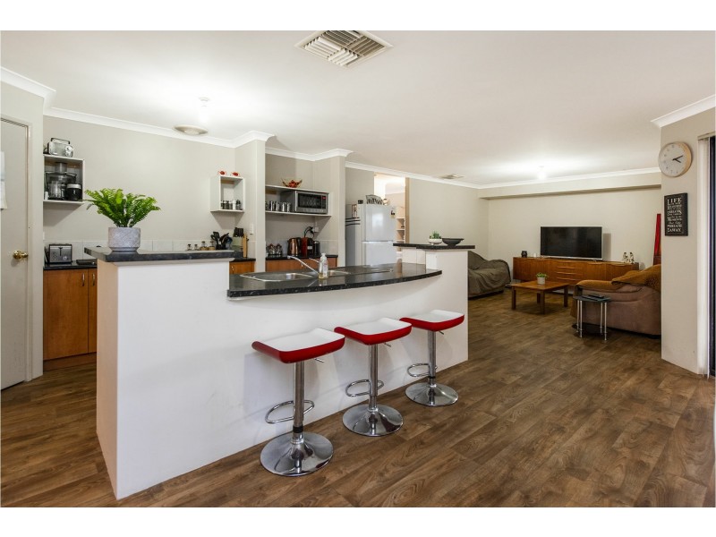 36 Prince Regent Boulevard, Gosnells WA 6110