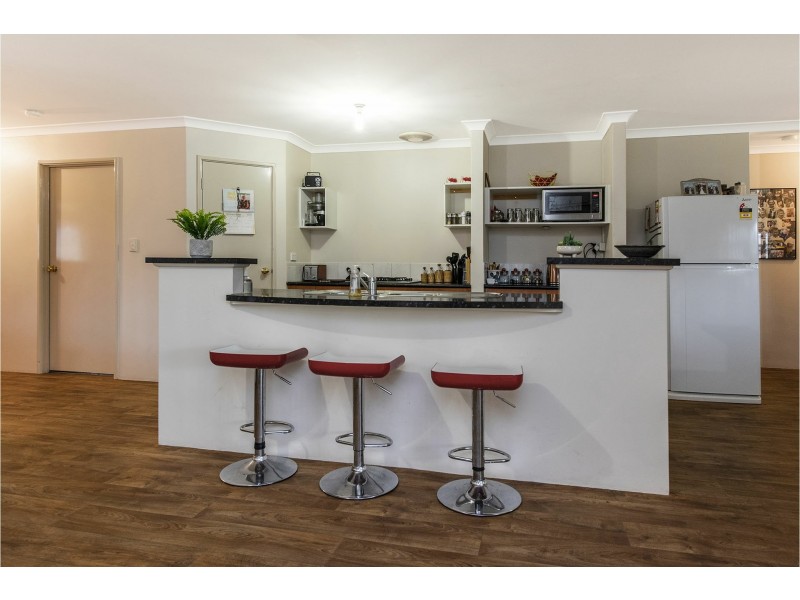 36 Prince Regent Boulevard, Gosnells WA 6110