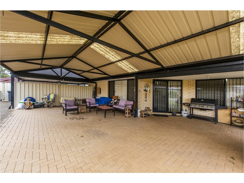 36 Prince Regent Boulevard, Gosnells WA 6110