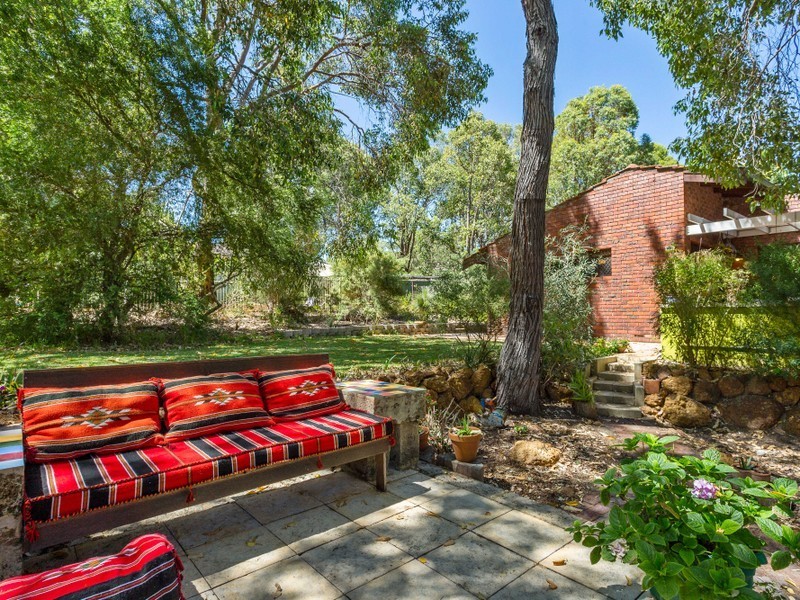 72 George Road, Lesmurdie WA 6076