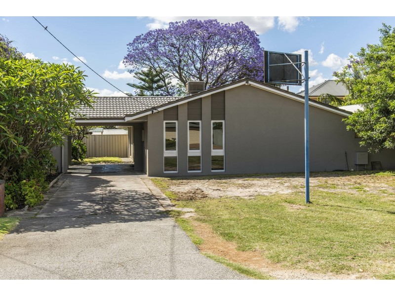 34 Range View Road, High Wycombe WA 6057